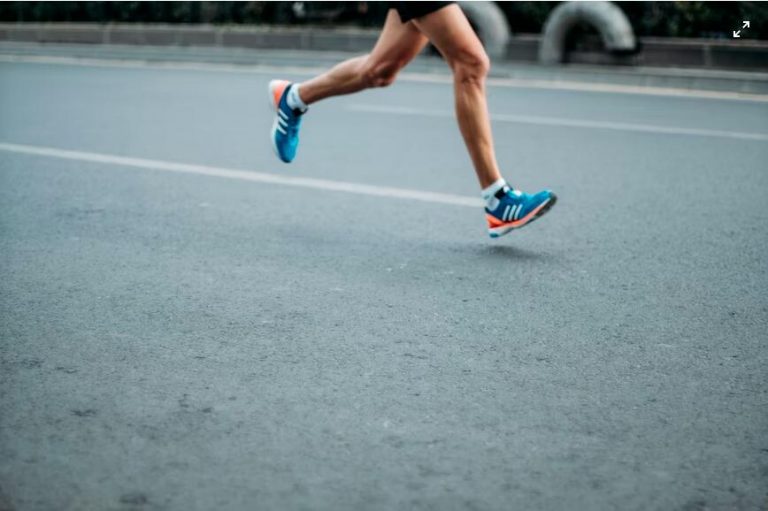 21 Tips On How To Run With Flat Feet
