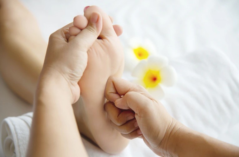 foot acupressure point