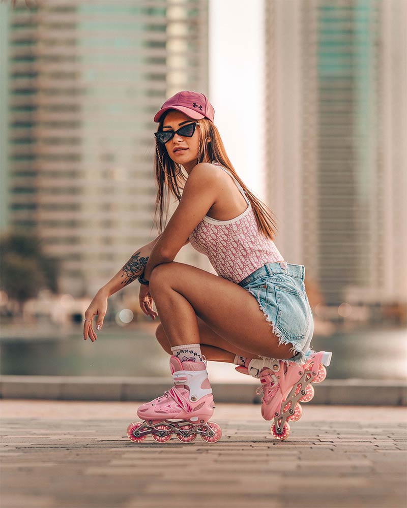 roller skate girls with smile